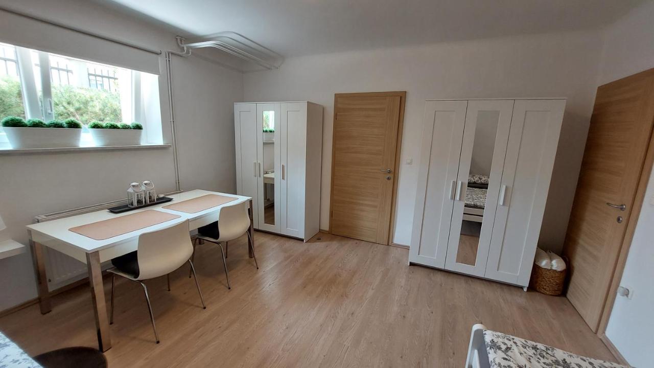 City Lodge Pine, Free Parking Ljubljana Eksteriør bilde